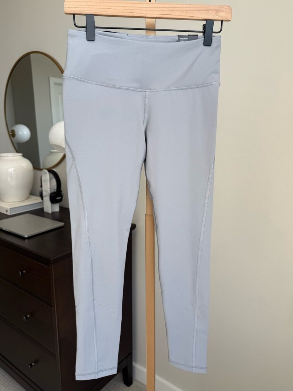 VICTORIA'S SECRET SPORT Knockout Tight Leggings (Petite)